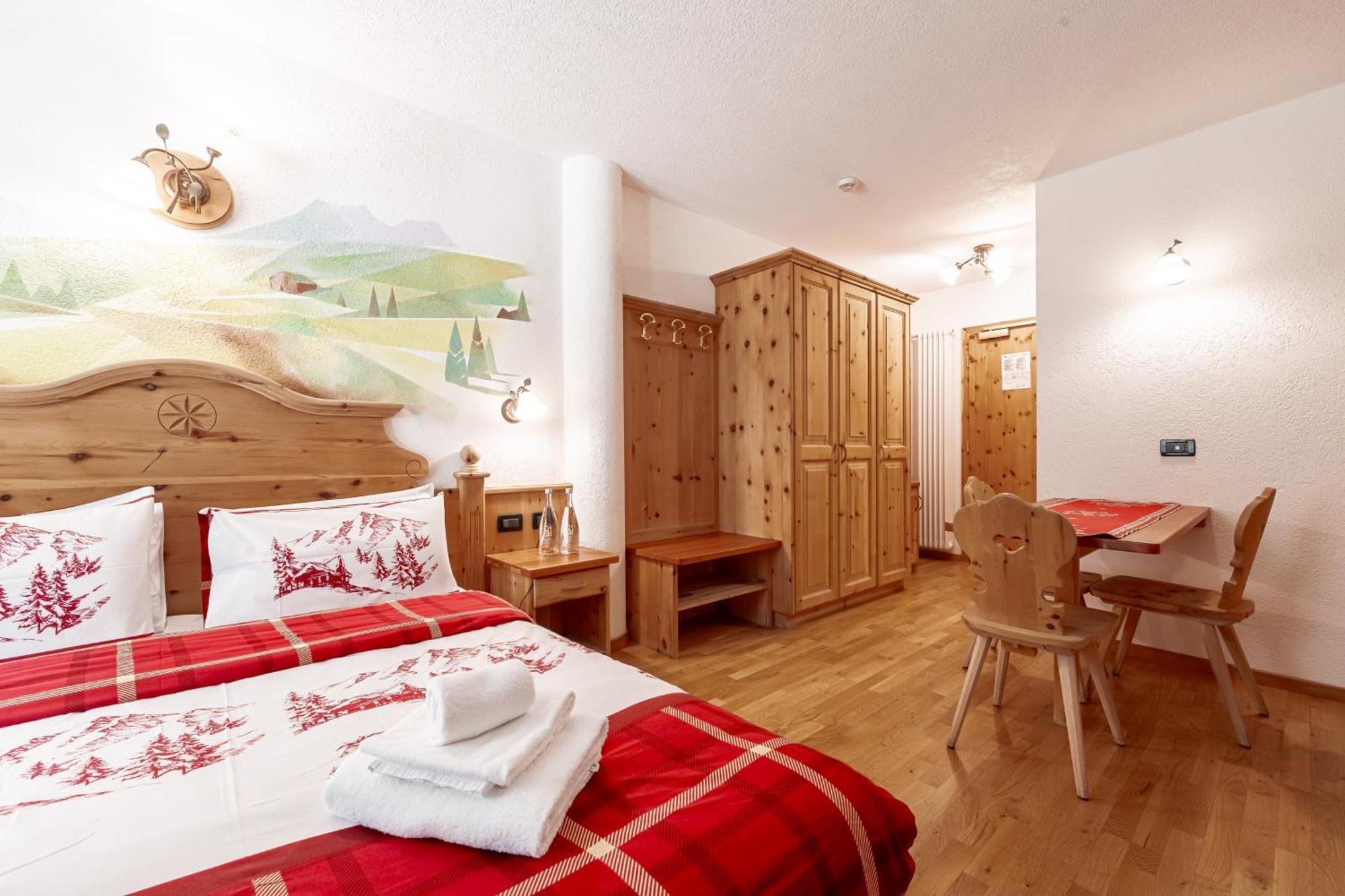 Hotel Villetta Maria Cottage Canazei Esterno foto