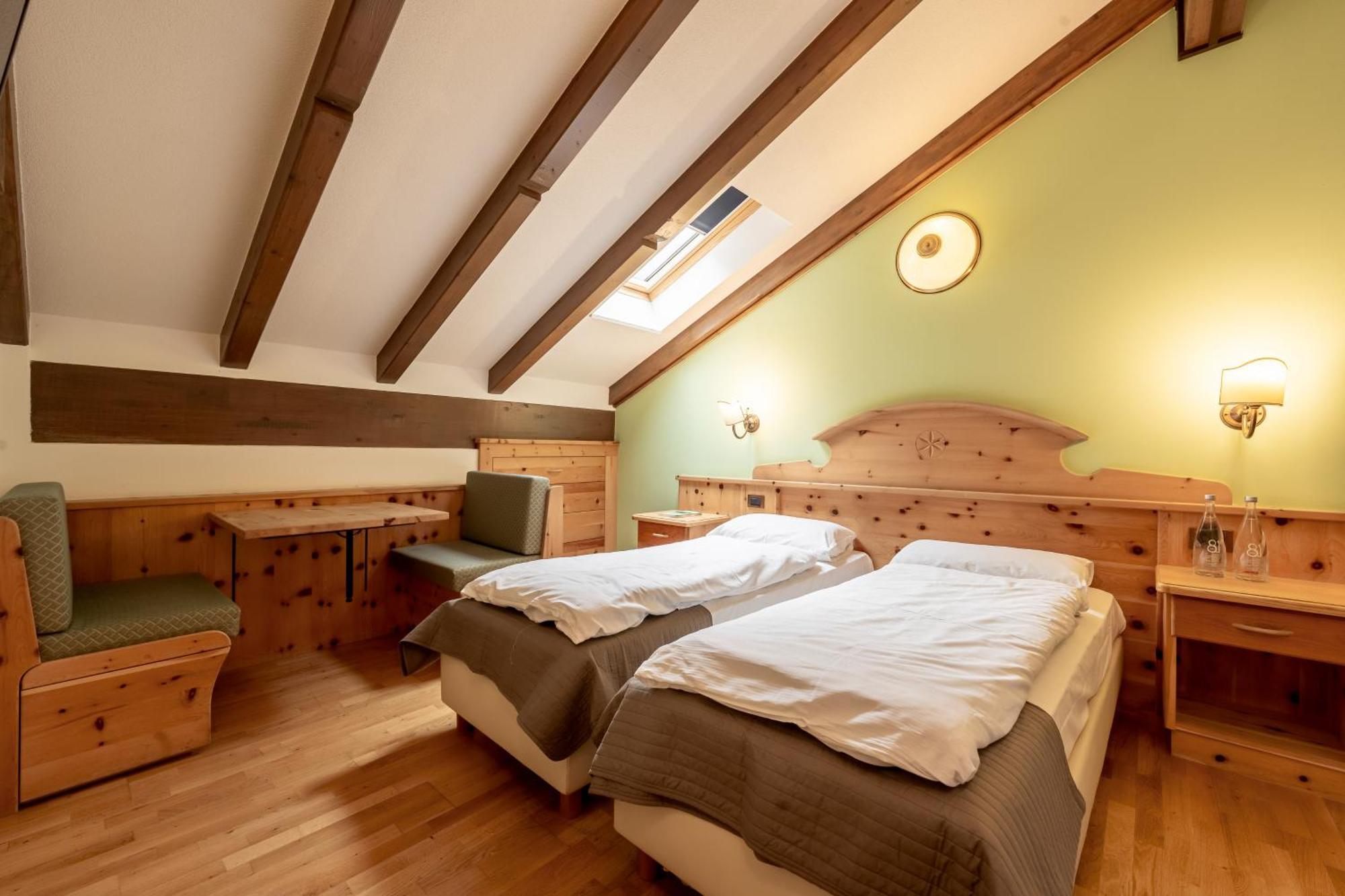 Hotel Villetta Maria Cottage Canazei Esterno foto