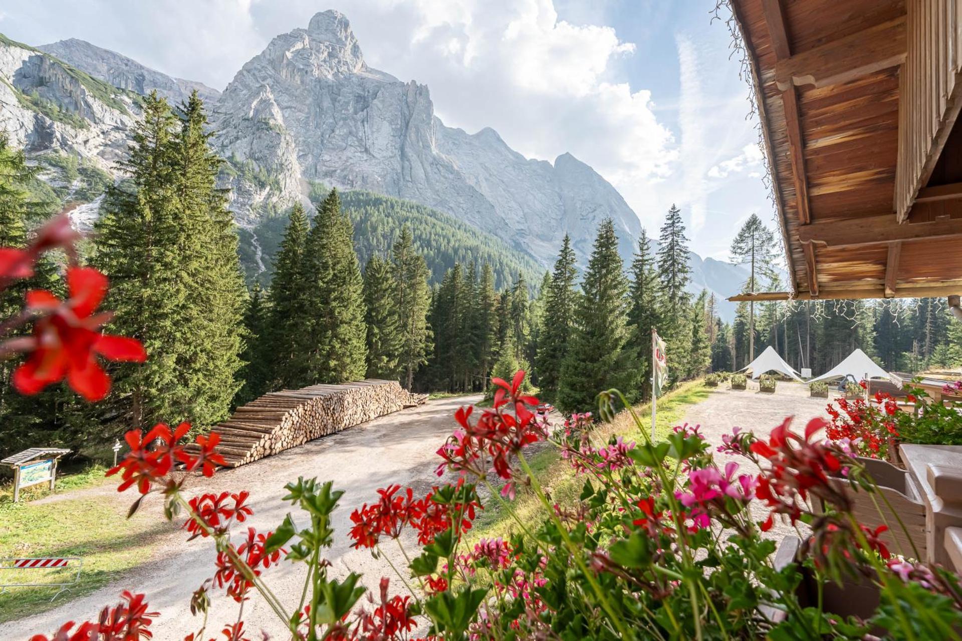 Hotel Villetta Maria Cottage Canazei Esterno foto