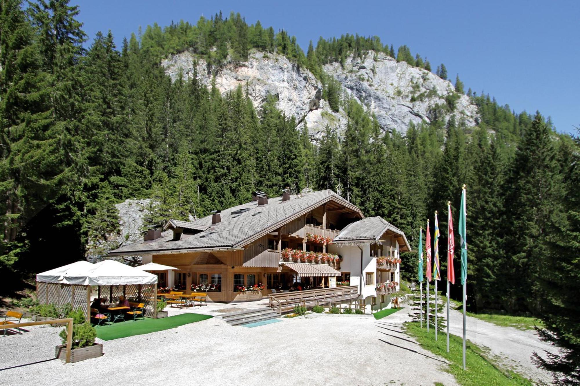 Hotel Villetta Maria Cottage Canazei Esterno foto