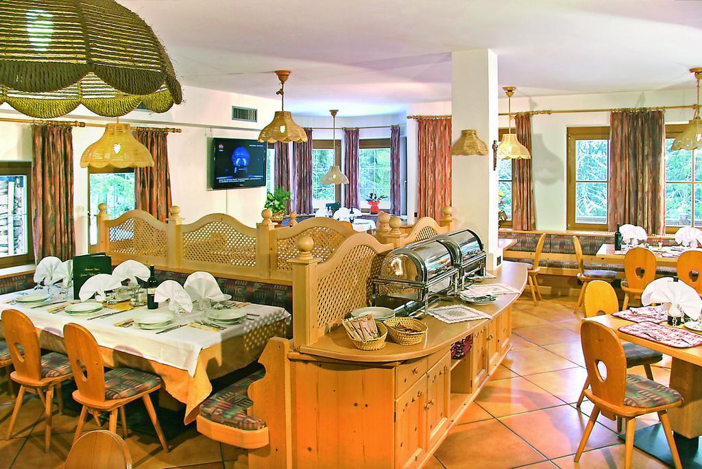 Hotel Villetta Maria Cottage Canazei Esterno foto