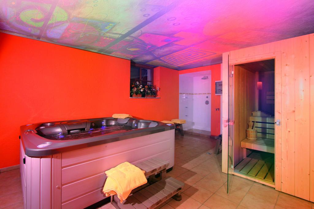 Hotel Villetta Maria Cottage Canazei Esterno foto