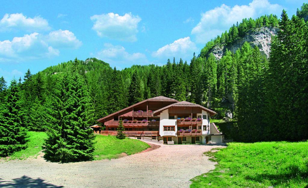 Hotel Villetta Maria Cottage Canazei Esterno foto